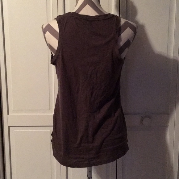 Graphic tank - Picture 2 of 2